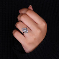 6 claw prong setting in simple diamond ring design.