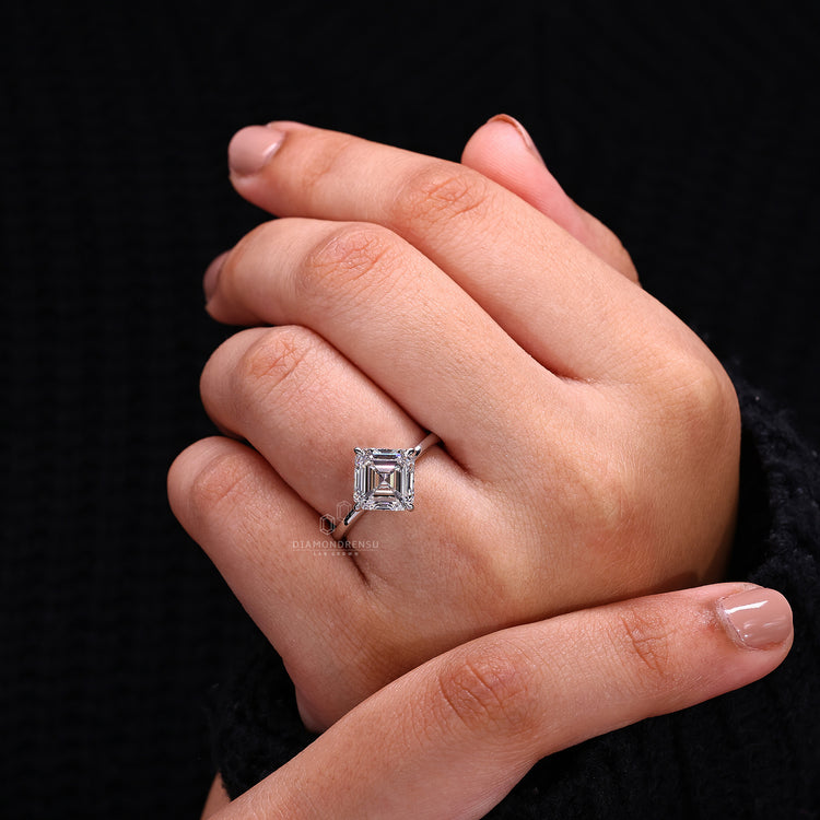IGI certified simple engagement ring design.