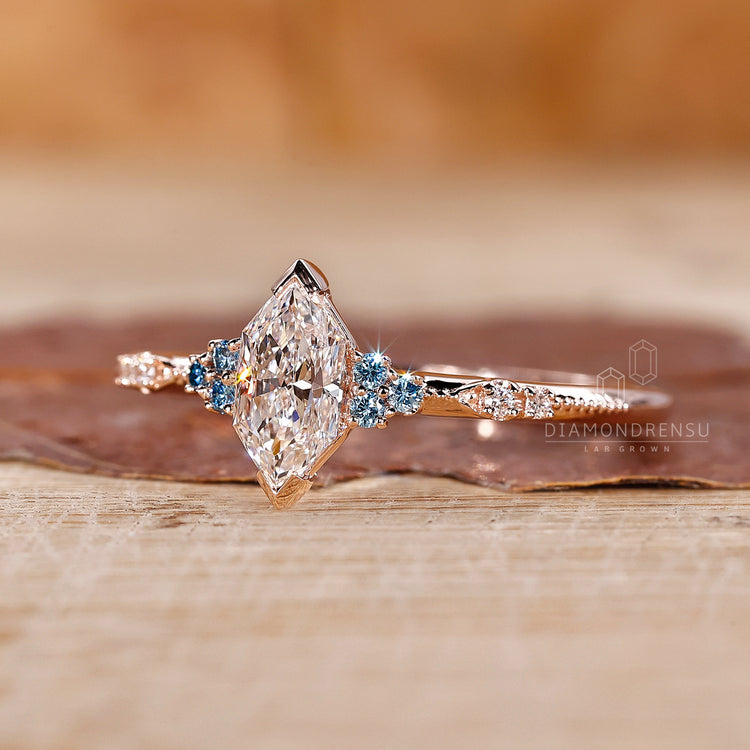Buy Engagement ring with Dutch marquise ring.