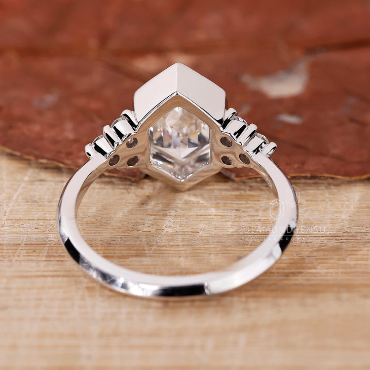 White gold ring matched with knife edge shank ring.