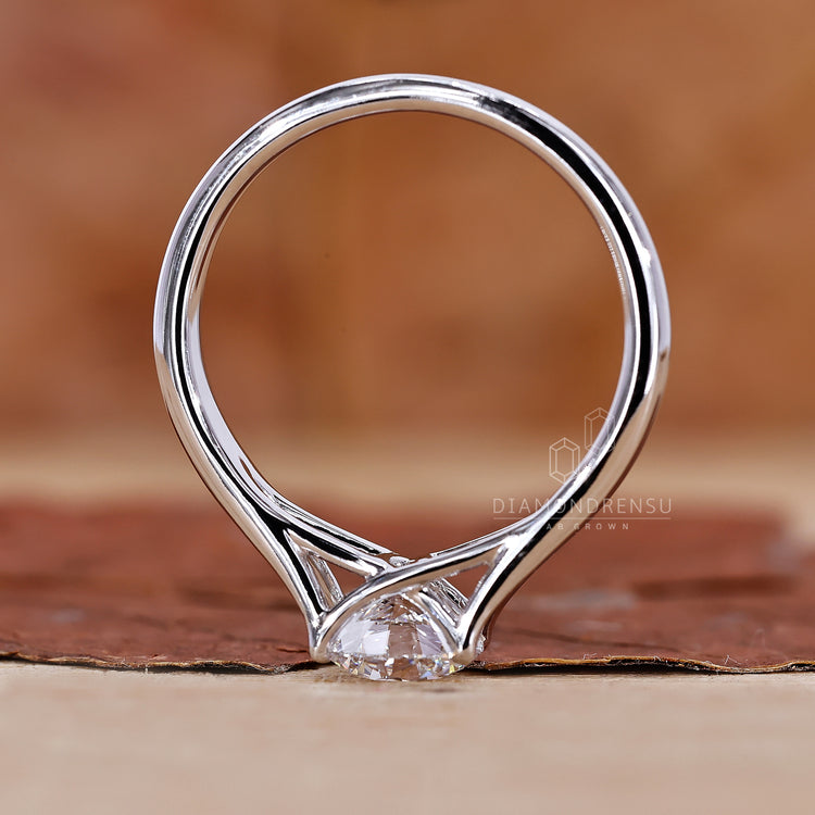 Lab Grown Diamond set in white gold engagement ring.