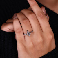 Round cut pave setting ring crafted in handmade ring.