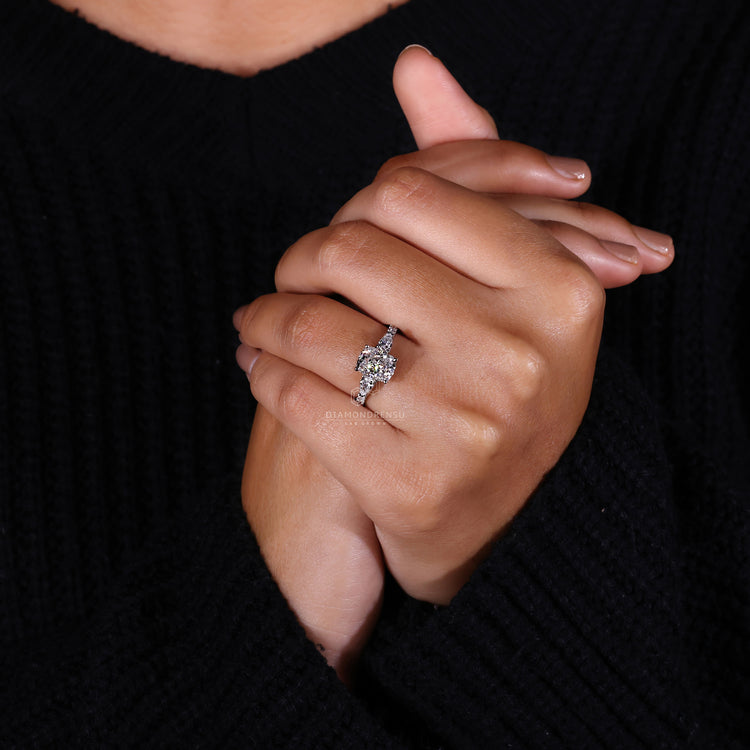 Customise ring created using Lab Grown Diamond.