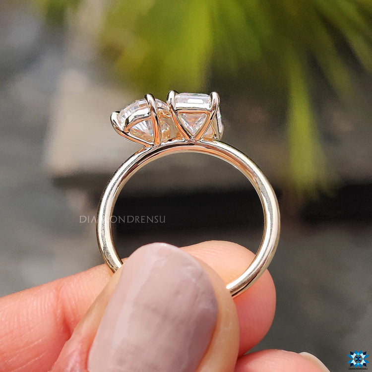 Emerald engagement ring for a vibrant look.