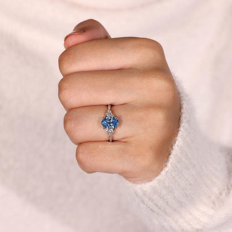 IGI certified blue oval engagement ring design.