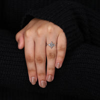 Buy Engagement ring with muse setting ring design.