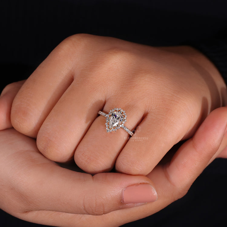 Yellow gold diamond ring with a warm Aussie glow.