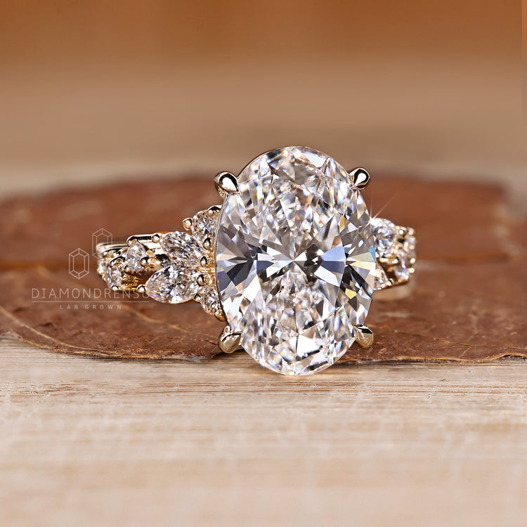 IGI certified Oval Cut Diamond Ring elegant design.