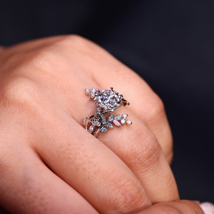 Leaf Style Pave Ring paired with an open gap wedding band.