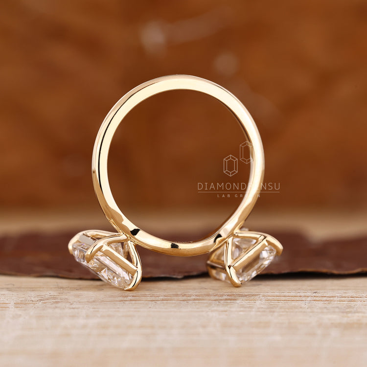 Two stone lab grown radiant ring by Diamondrensu AU.