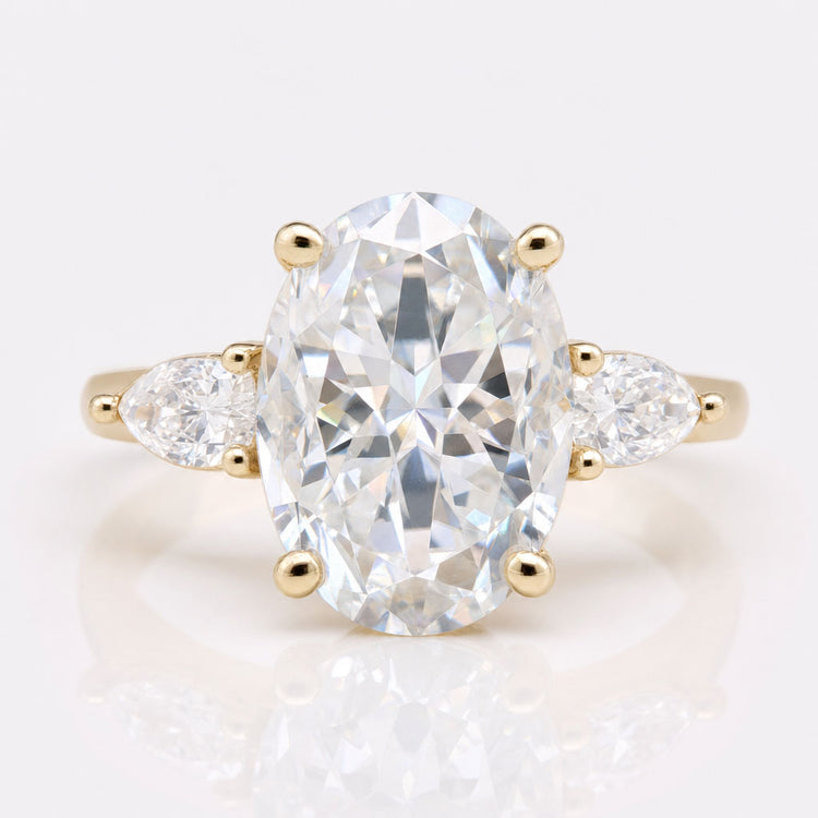 Elegant 4.13 TW Oval Rensu Cut Unique Three Stones Moissanite Engagement Ring