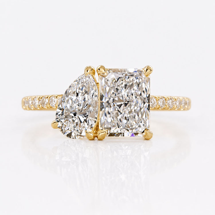 Pear And Radiant Cut Lab-Grown Toi Et Moi Style Ring