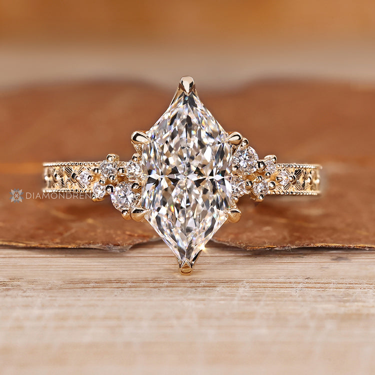 Lab grown Dutch marquise diamond ring vintage.