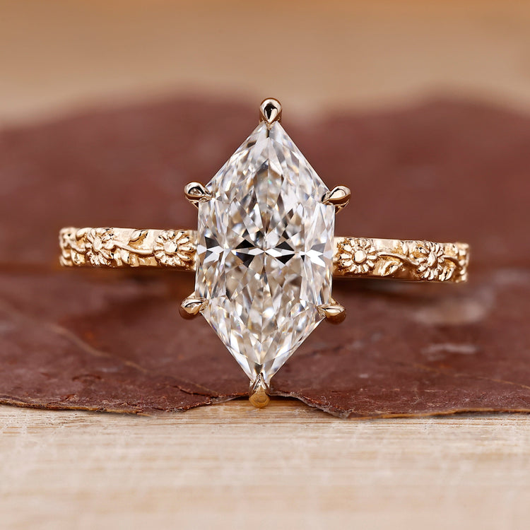 Dutch marquise diamond ring art deco sunflower style.