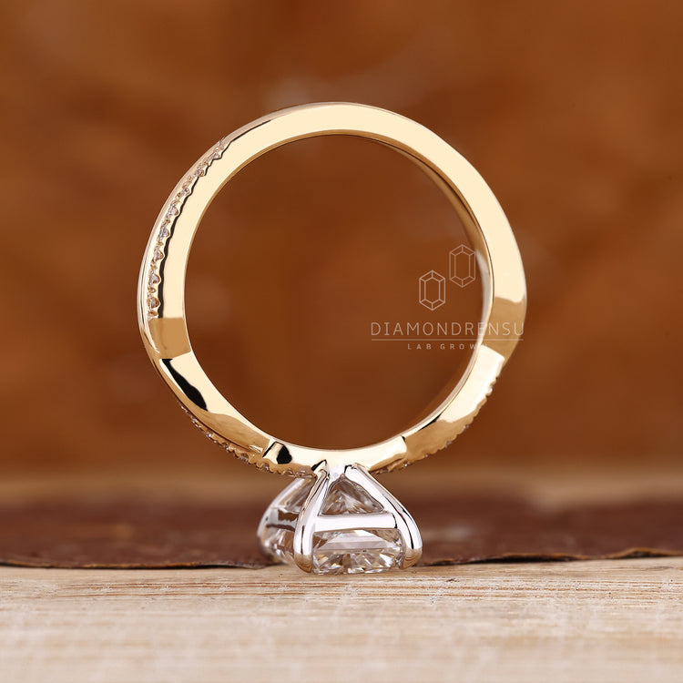 IGI certified handmade radiant cut diamond ring.