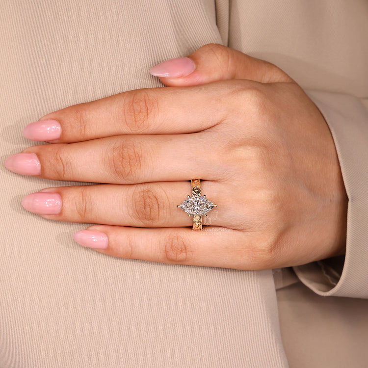 Vintage style Dutch marquise ring milgrain details.