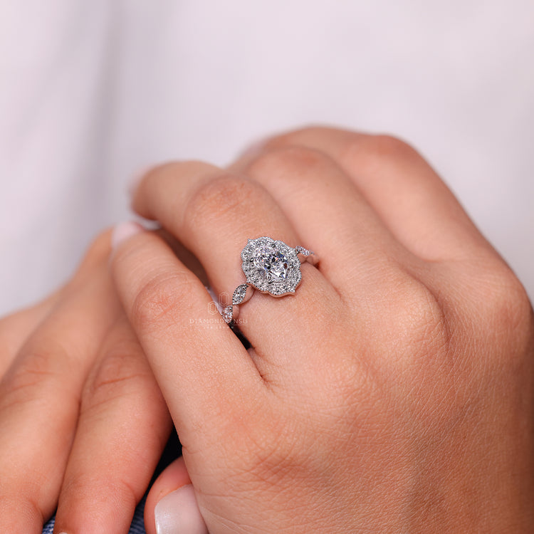 Round Cut Ring with 4 prong setting and white gold band.