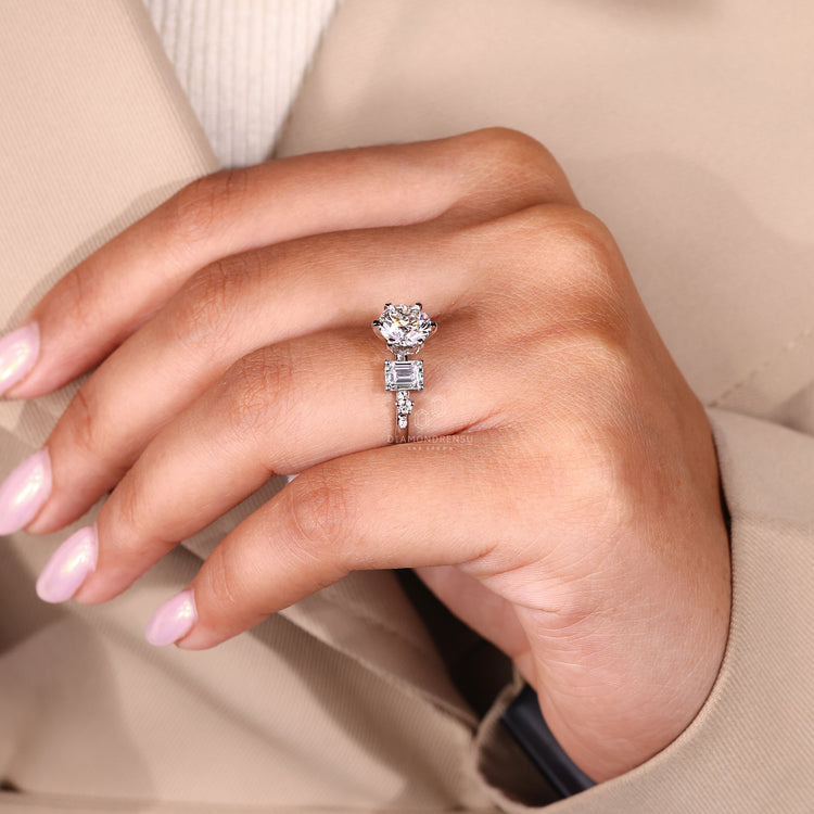 Handmade round cut diamond ring by Diamondrensu AU.