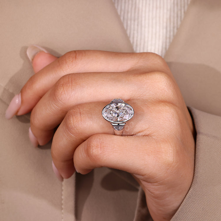 Lab grown diamond oval cut ring IGI certified.