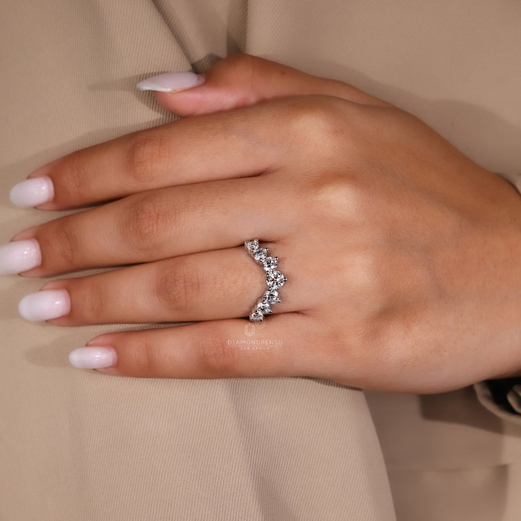 Lab grown diamond contour band.
