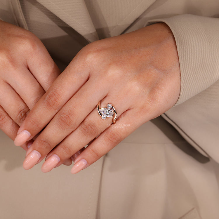 Handmade pear diamond ring by Diamondrensu AU.