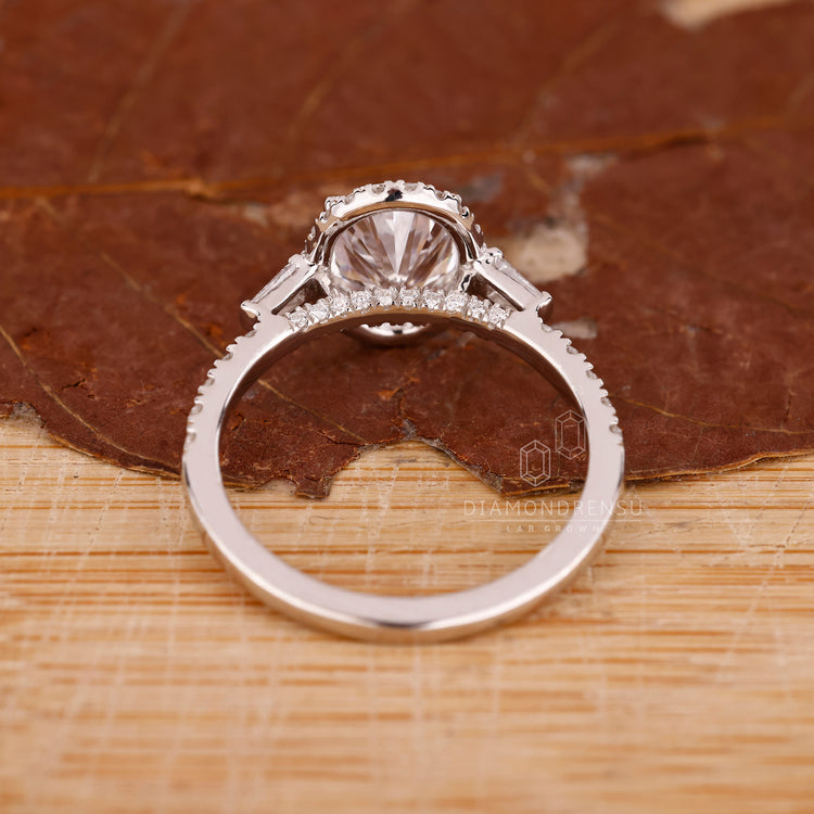Lab Grown Diamond in oval shaped engagement ring.