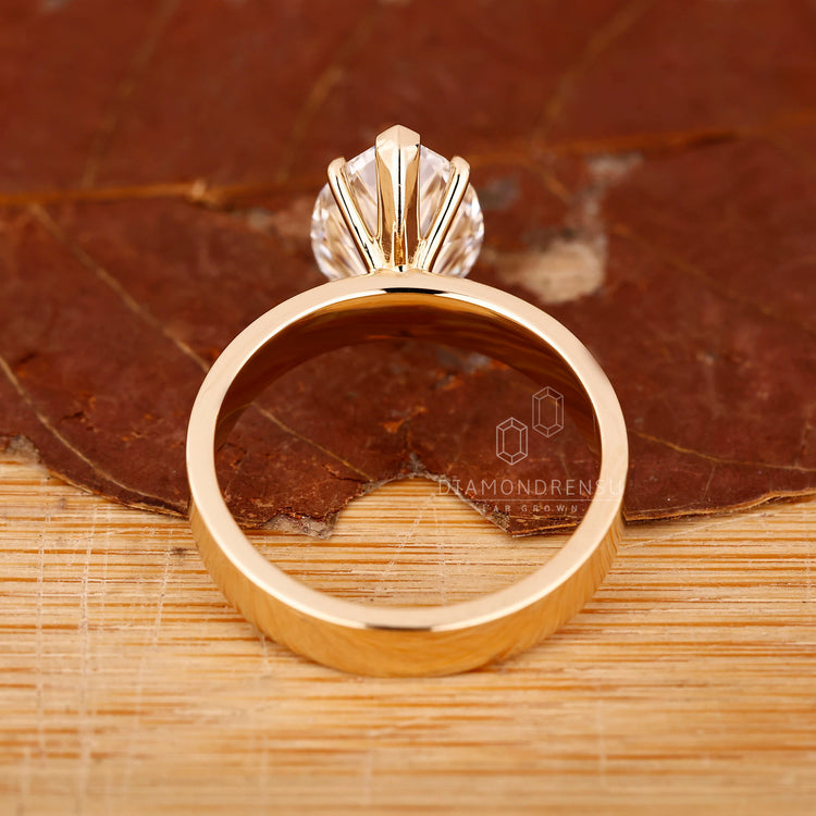 Solitaire diamond ring available in 1 to 3 CT.
