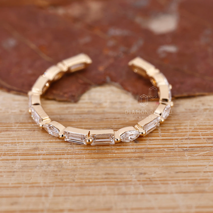 Lab grown diamond in handmade band.