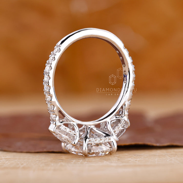 Buy Engagement ring with 4 claw prong setting.