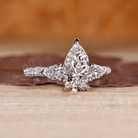 IGI certified cathedral diamond ring design.