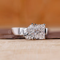 IGI certified Toi et Moi diamond ring.