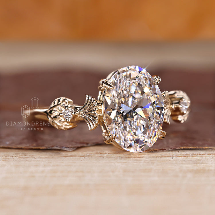 IGI certified vintage oval diamond ring design.