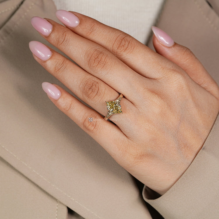 Art Deco Dutch marquise diamond ring design.