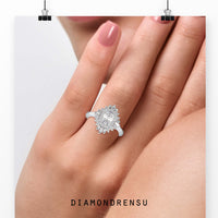 Oval cut diamond ring crafted with elegance and sophistication.