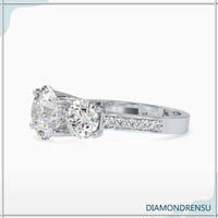 1 carat round diamond ring in a timeless 4 prong setting.