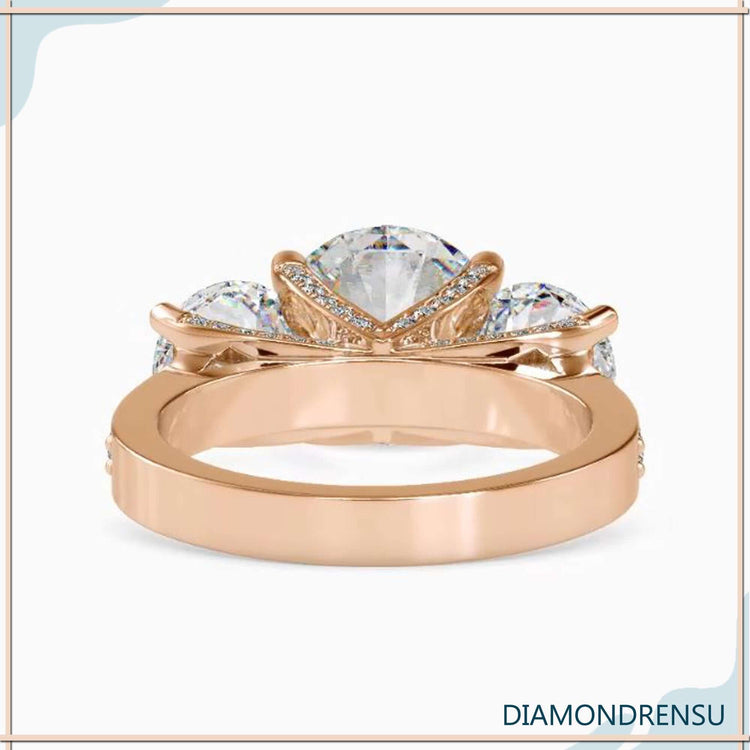 Beautiful engagement ring with a radiant 4 prong round setting.