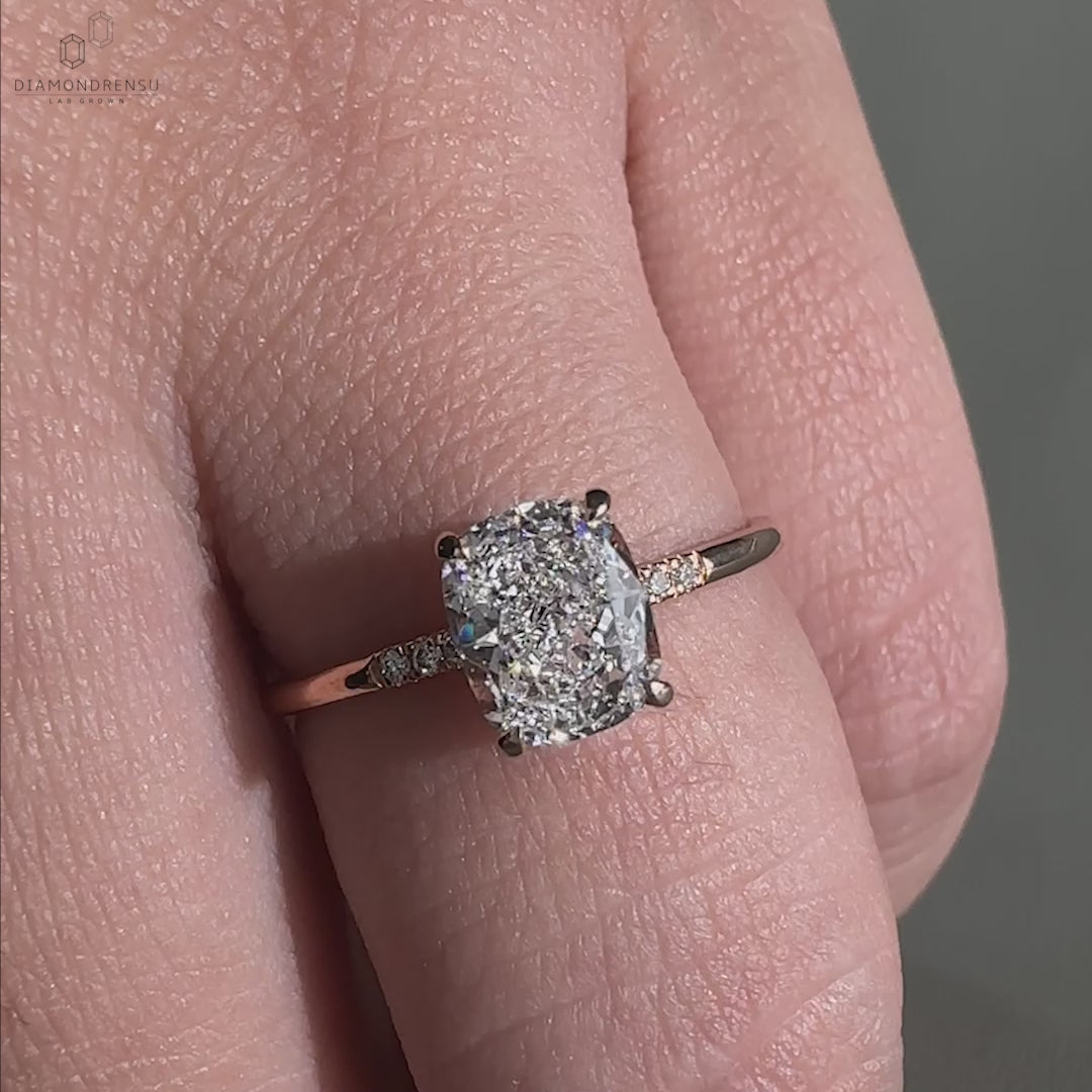 Cushion Cut Lab-Grown Diamond Hidden Halo Ring 1 - 2 CT