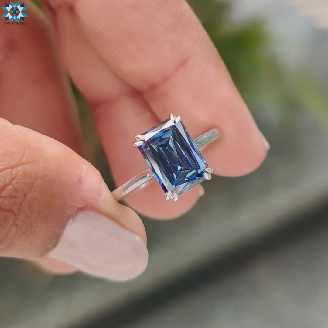 Royal Blue Criss Cut Moissanite Solitaire Ring 2.6 CT