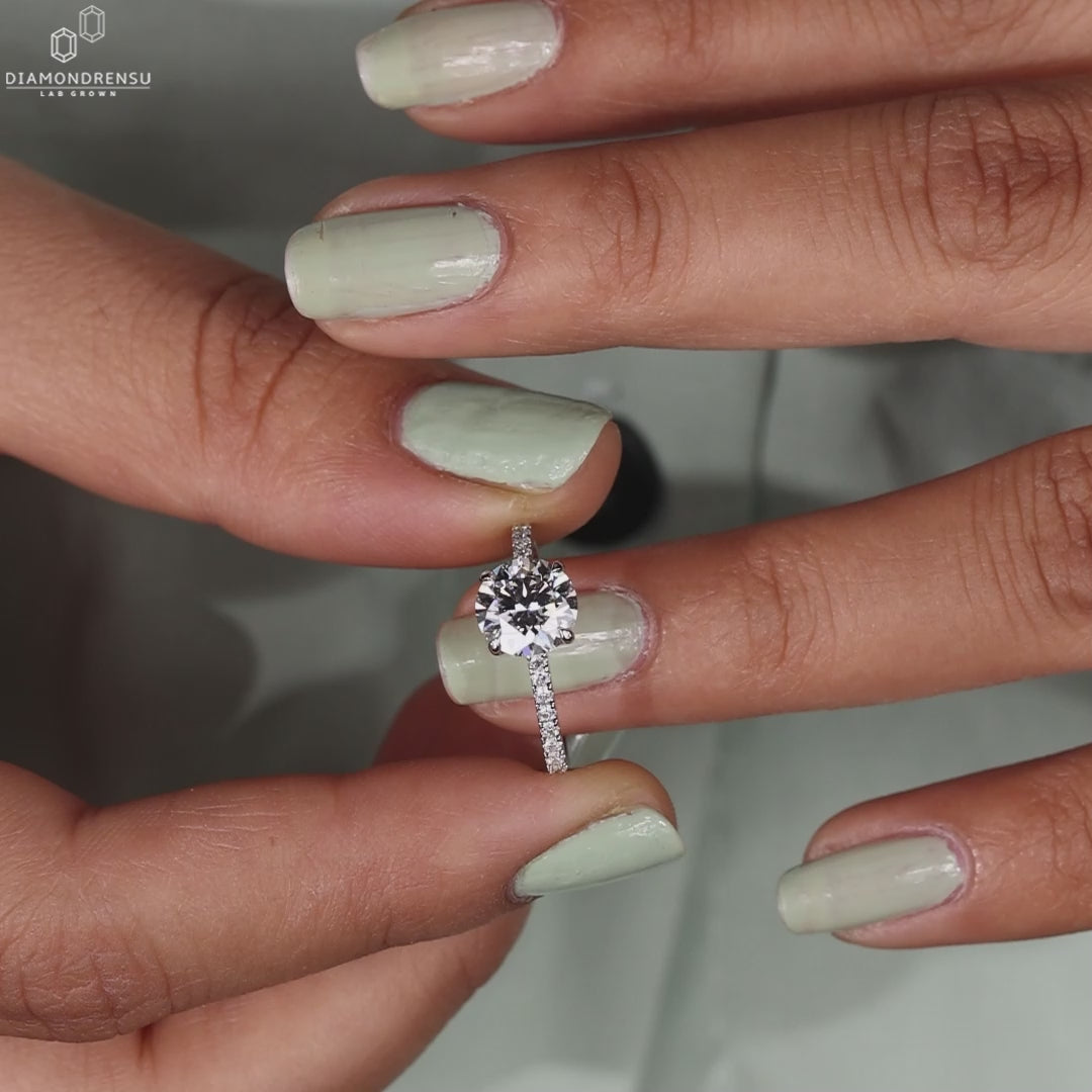 Round Brilliant Cut Lab-Grown Diamond Pavé Ring 0.5 - 3 CT