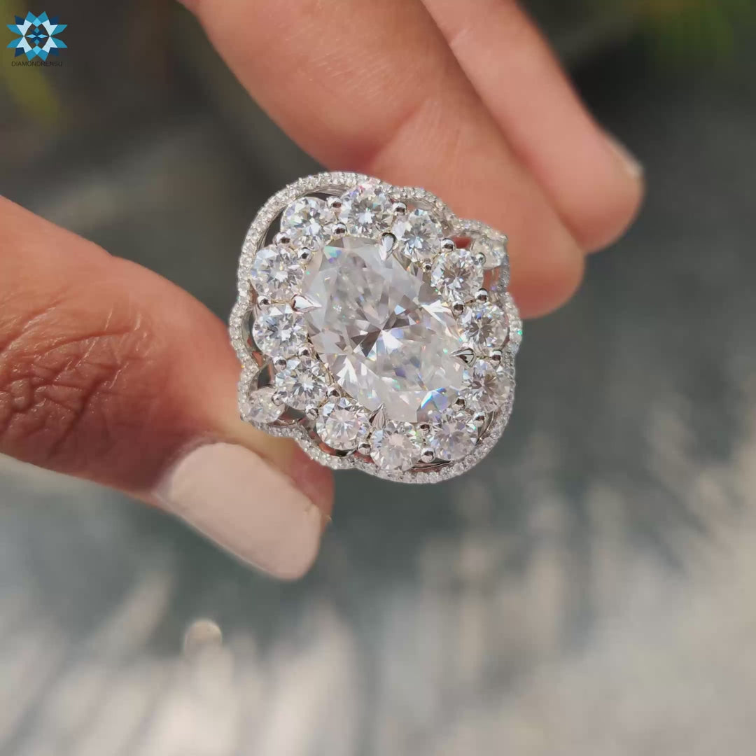 Oval Cut Moissanite Vintage Halo Engagement Ring