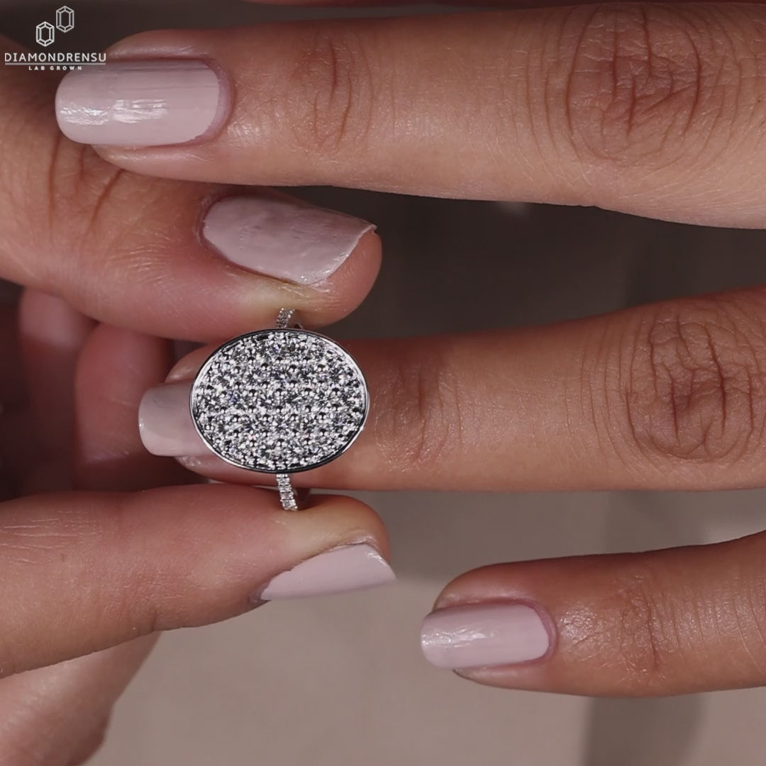 Round Lab-Grown Diamond Twilight Cluster Ring 1.36 TCW