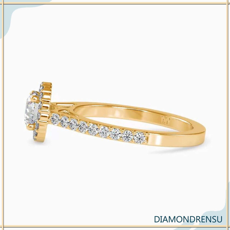 4 prong engagement ring with secure setting and elegant diamond design.