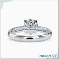 Diamond solitaire ring round, a timeless piece for any occasion.