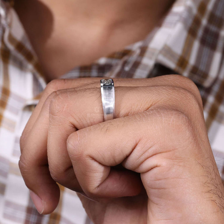 Emerald Cut Lab-Grown Diamond Bezel Setting Men's Ring 1 - 2 CT