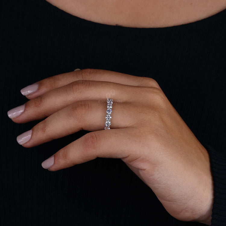 diamond wedding band