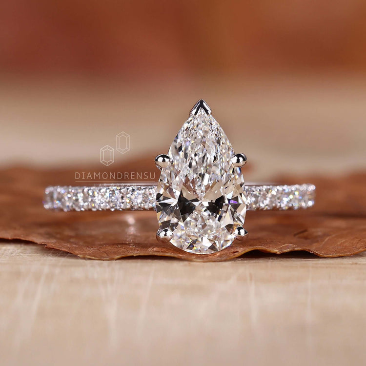 lab grown diamond ring