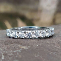 moissanite rings - diamondrensu