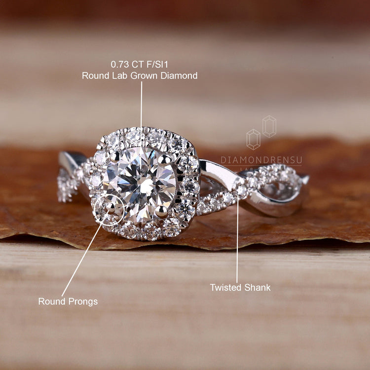 custom engagement rings