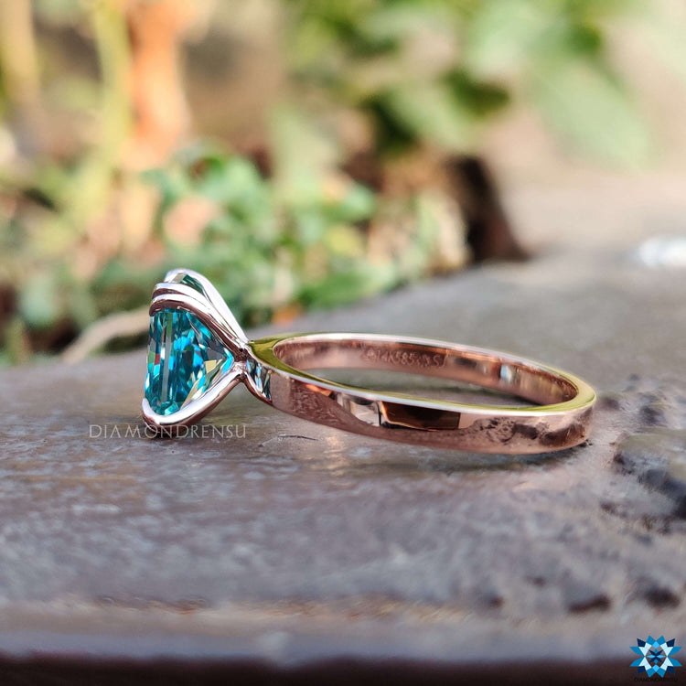 engagement ring