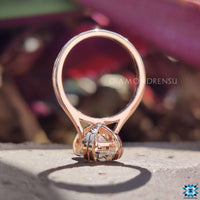 cathedral set engagement ring - diamondrensu